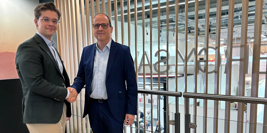 Handshake symbolizing Energy Save’s expansion into Spain and Portugal through partnership with Sedical S.A.